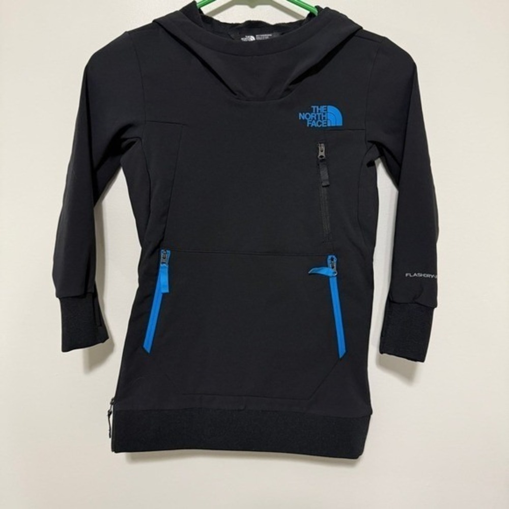 The North Face Boys XXS 5 Black FlashDry-XD Softshell Pullover Hoodie Blue Logo